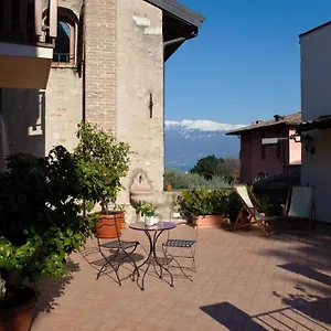 https://albergo-cavallino-10.it-lombardy.com
