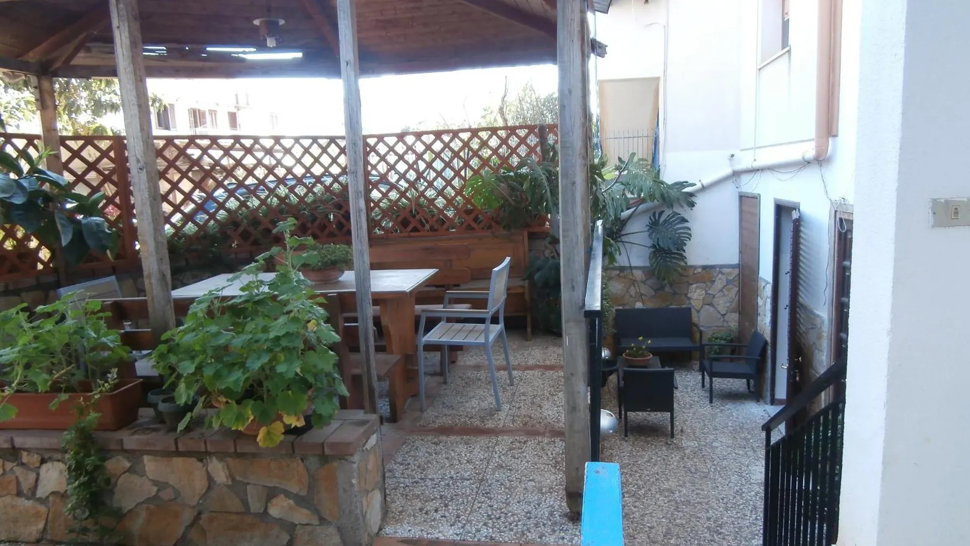 Busalacchi B&B Mondello Couette-café
